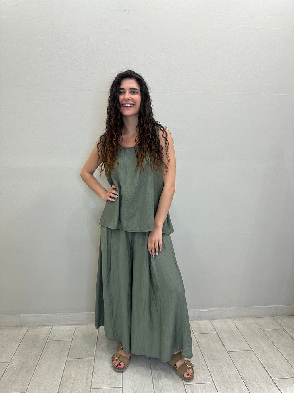 New Avra Set