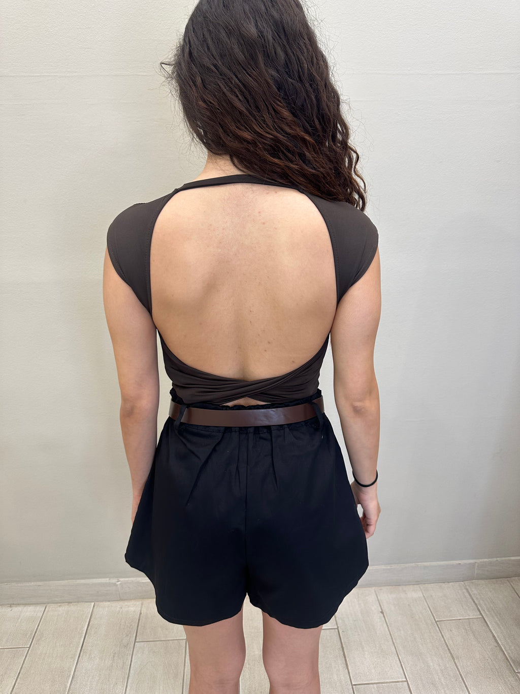 New Backless Top
